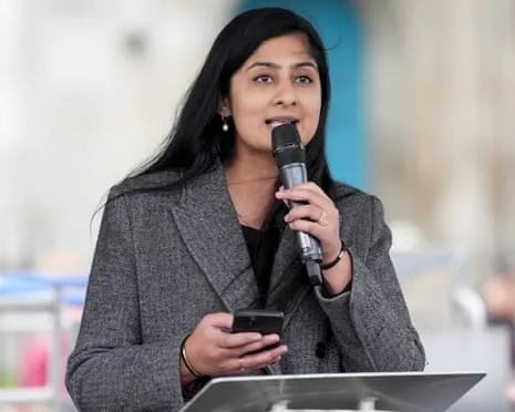 The Coventry South MP Consults Libel Legal Experts After Clash With Jeremy Corbyn Over Organization Membership System